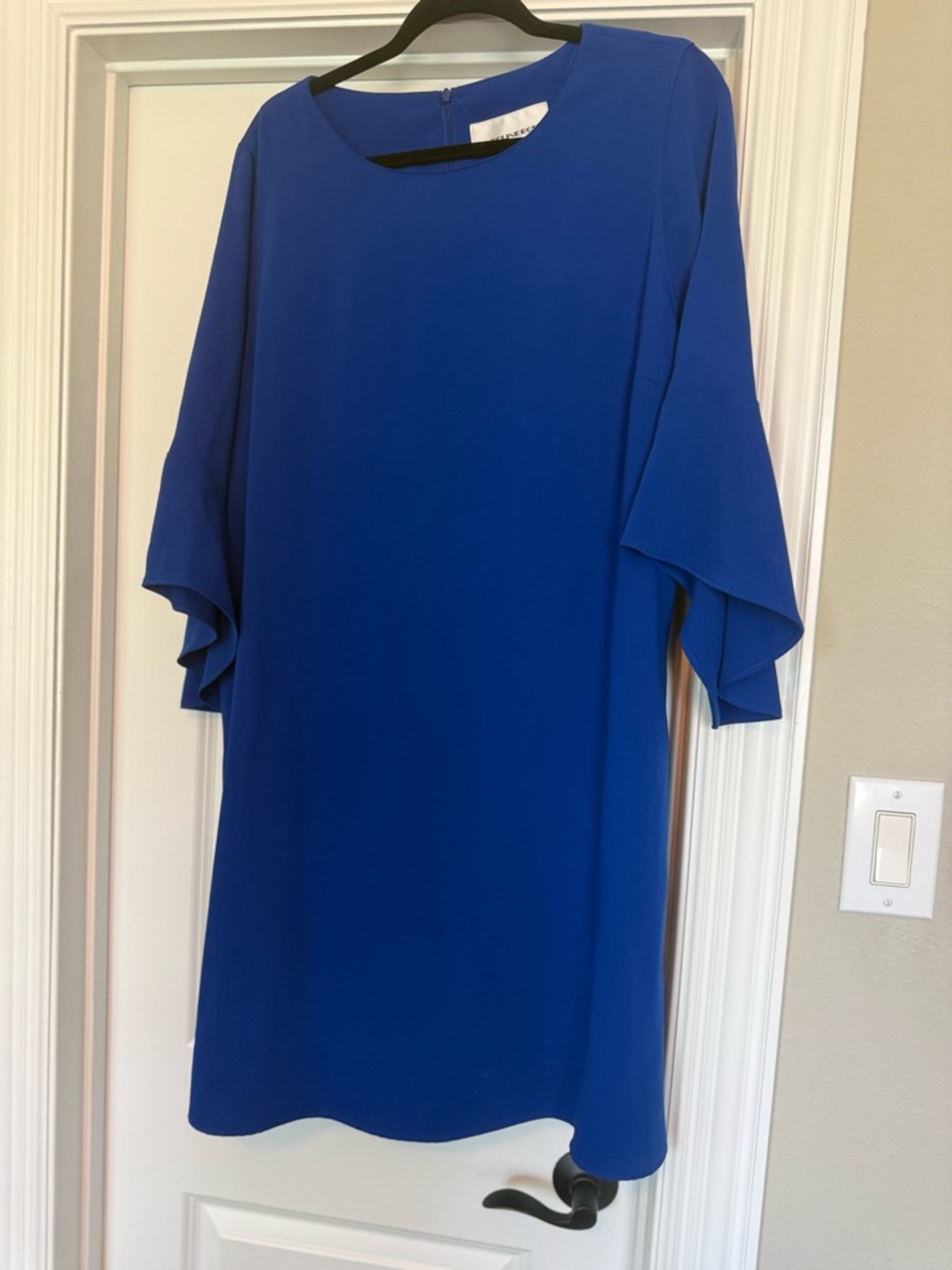 Elegant Royal Blue Women's Shift Dress